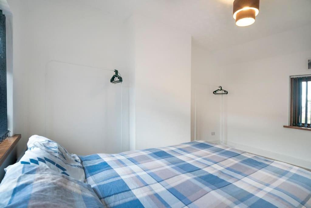 Modern 3 Bedroom House Close To Ferry And City Centre Belfast Exterior foto